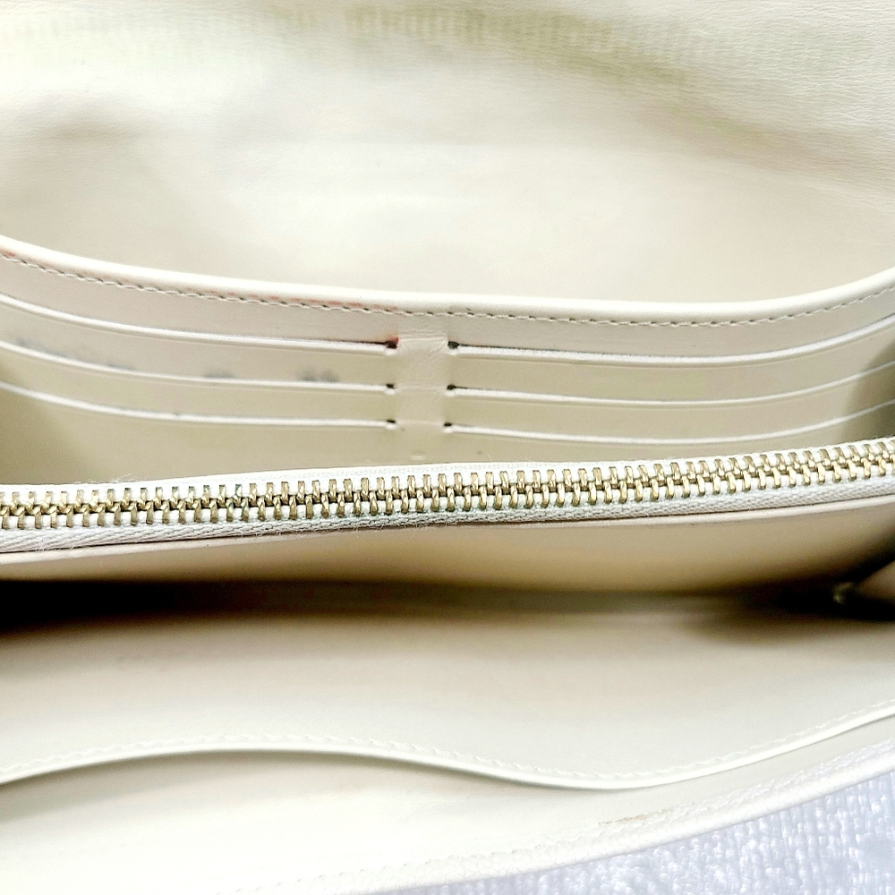 Louis Vuitton Wallet On Chain - Picture 3 of 7